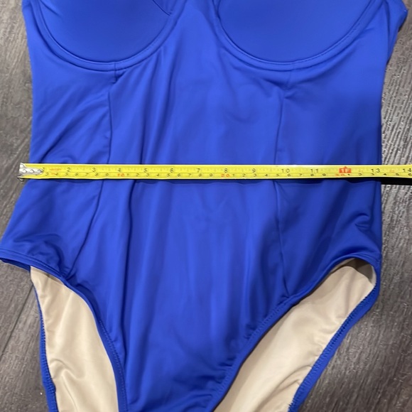WE WORE WHAT Sweetheart Underwire One-piece Swimsuit Large new NO belt - Picture 5 of 5